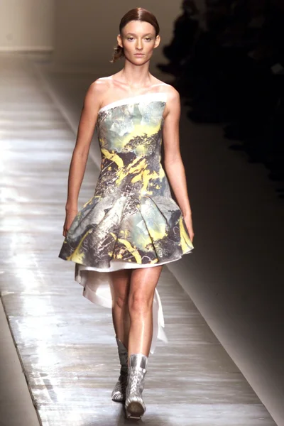 Look 22